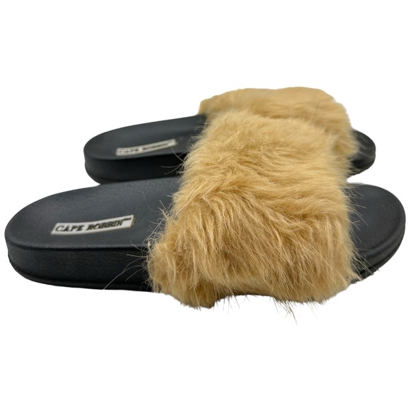 Cape Robbin Moira Faux Fur Slip On Open Toe Casual Sandal Slides Tan Black 6 - Picture 6 of 15